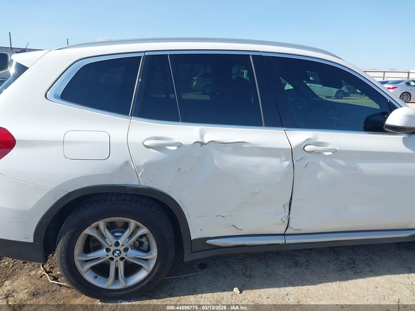 2019 BMW X3 VIN 5UXTR7C51KLR46532 IAAI salvage auction — RIGHT SIDE, Salvage Title, sold $7,200 on 2026-07-19 (photo 6)