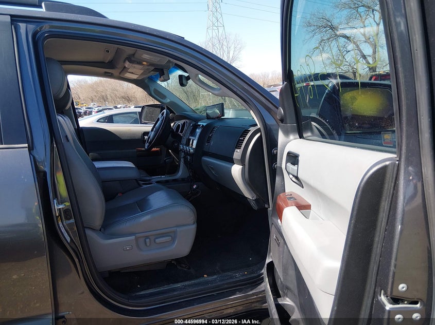 2013 Toyota Sequoia VIN 5TDYY5G17DS043793 IAAI salvage auction — LEFT SIDE, Salvage Title, sold $5,150 on 2026-07-22 (photo 5)