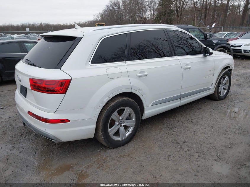 2019 Audi Q7 VIN WA1LHAF77KD027623 IAAI salvage auction — RIGHT FRONT, Salvage Title, sold $7,250 on 2026-07-14 (photo 4)