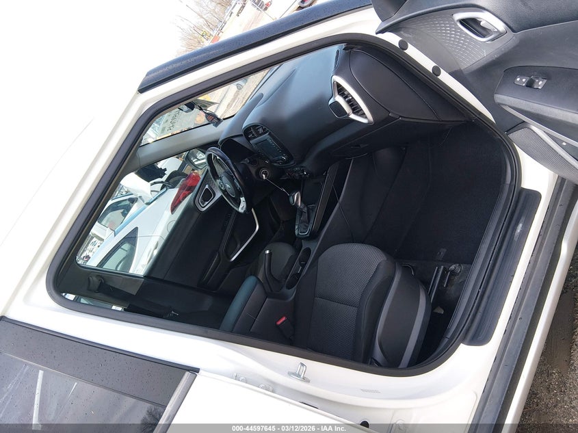 2020 Kia Soul VIN KNDJ23AU7L7007315 IAAI salvage auction — FRONT END, Salvage Title, sold $2,100 on 2026-07-21 (photo 5)