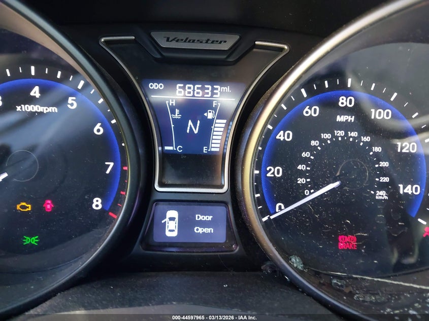 2015 Hyundai Veloster VIN KMHTC6AE4FU243079 IAAI salvage auction — RIGHT SIDE, Salvage Title, sold $1,300 on 2026-07-08 (photo 7)