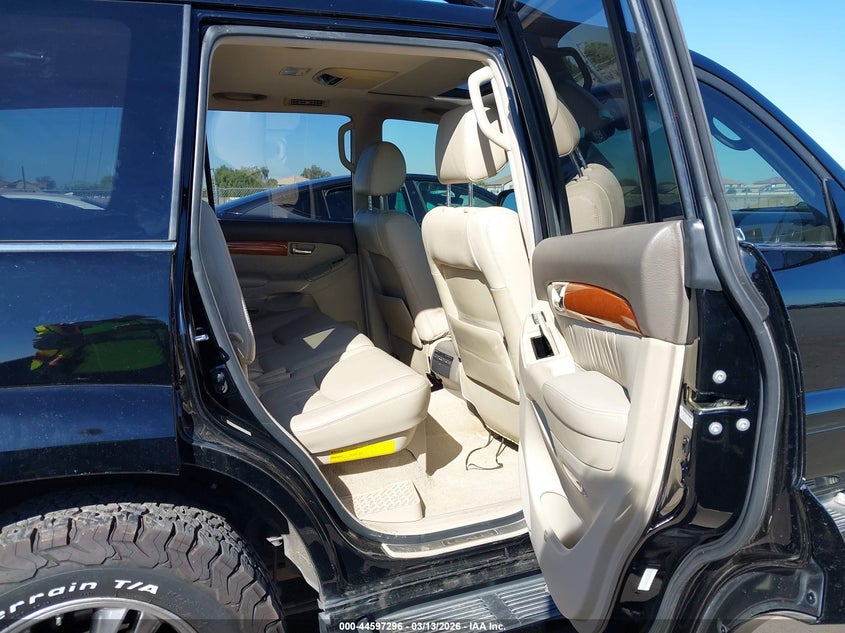 2004 Lexus Gx VIN JTJBT20X940042131 IAAI salvage auction — FRONT END, Salvage (Arizona), sold $2,550 on 2026-07-14 (photo 8)