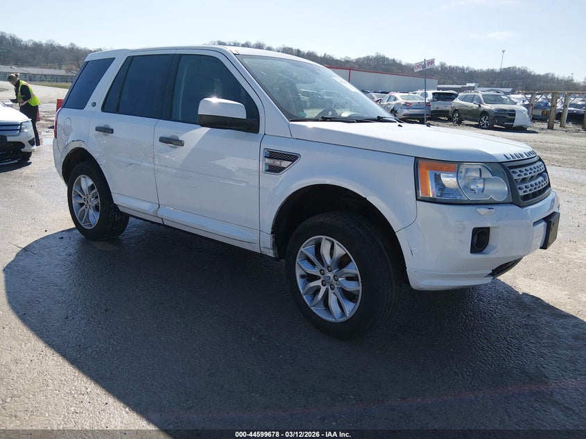 2011 Land rover Lr2 VIN SALFR2BN3BH231394 IAAI salvage auction — LEFT REAR, Salvage (Missouri), sold $25 on 2026-07-21 (photo 1)