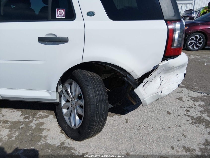 2011 Land rover Lr2 VIN SALFR2BN3BH231394 IAAI salvage auction — LEFT REAR, Salvage (Missouri), sold $25 on 2026-07-21 (photo 6)