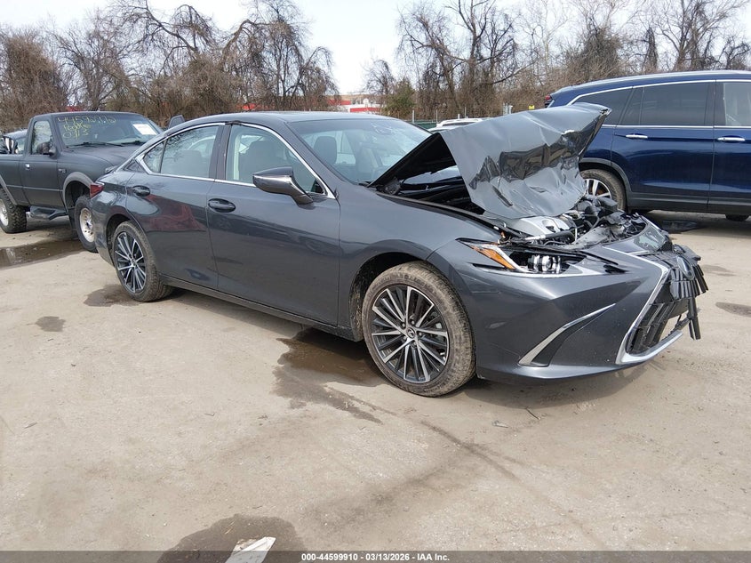 2025 Lexus ES VIN 58ADZ1B18SU206847 IAAI salvage auction — FRONT END, Salvage Title, sold $14,275 on 2026-07-30 (photo 1)