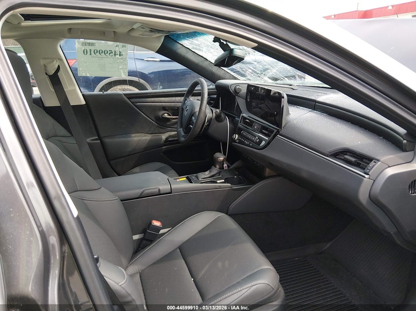 2025 Lexus ES VIN 58ADZ1B18SU206847 IAAI salvage auction — FRONT END, Salvage Title, sold $14,275 on 2026-07-30 (photo 5)