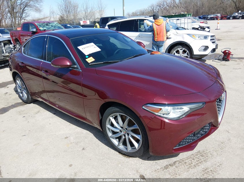 2018 Alfa romeo Giulia VIN ZARFAEDN7J7565029 IAAI salvage auction — FRONT END, Salvage Title, sold $4,200 on 2026-09-07 (photo 1)