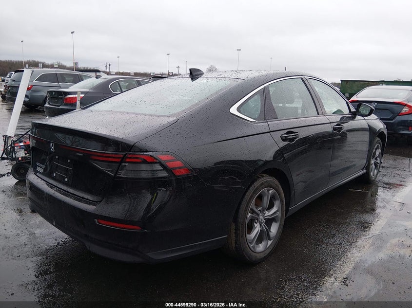 2024 Honda Accord VIN 1HGCY1F34RA005076 IAAI salvage auction — LEFT SIDE, Salvage Title, sold $25 on 2026-07-27 (photo 4)
