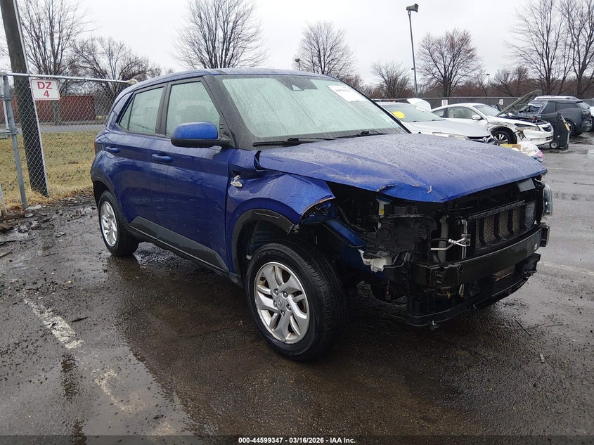 2022 Hyundai Venue VIN KMHRB8A37NU152118 IAAI salvage auction — FRONT & REAR, Salvage (New Jersey), sold $3,300 on 2026-07-06 (photo 1)