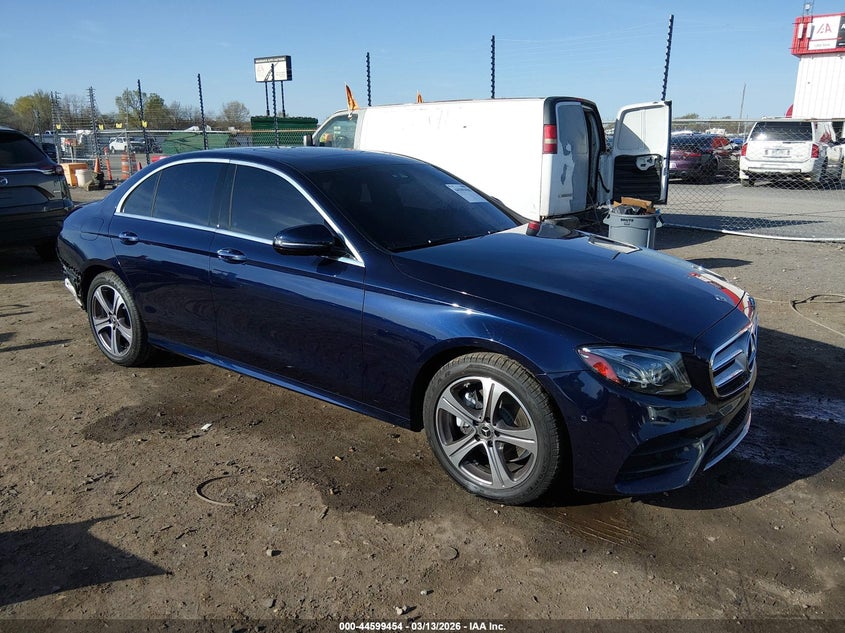 2018 Mercedes-benz E-klasse VIN WDDZF4JB4JA381091 — IAAI salvage auction photo