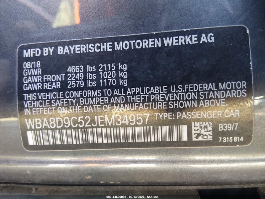2018 BMW 3er VIN WBA8D9C52JEM34957 IAAI salvage auction — LEFT SIDE, Salvage Title, sold $7,800 on 2026-08-12 (photo 9)