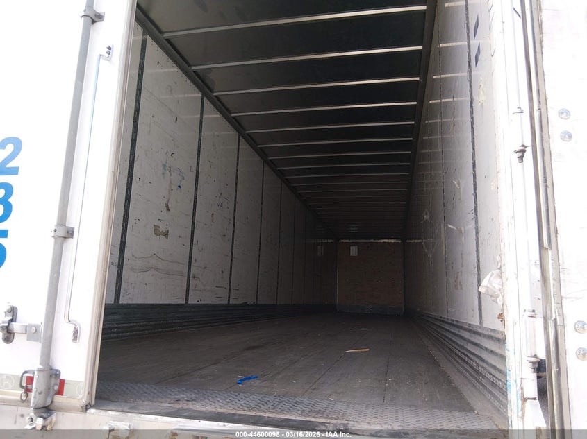 2020 Great dane trailers Dry van VIN 1GR1P0620LJ161042 IAAI salvage auction — SIDE, Salvage (Texas), sold $6,300 on 2026-07-29 (photo 5)
