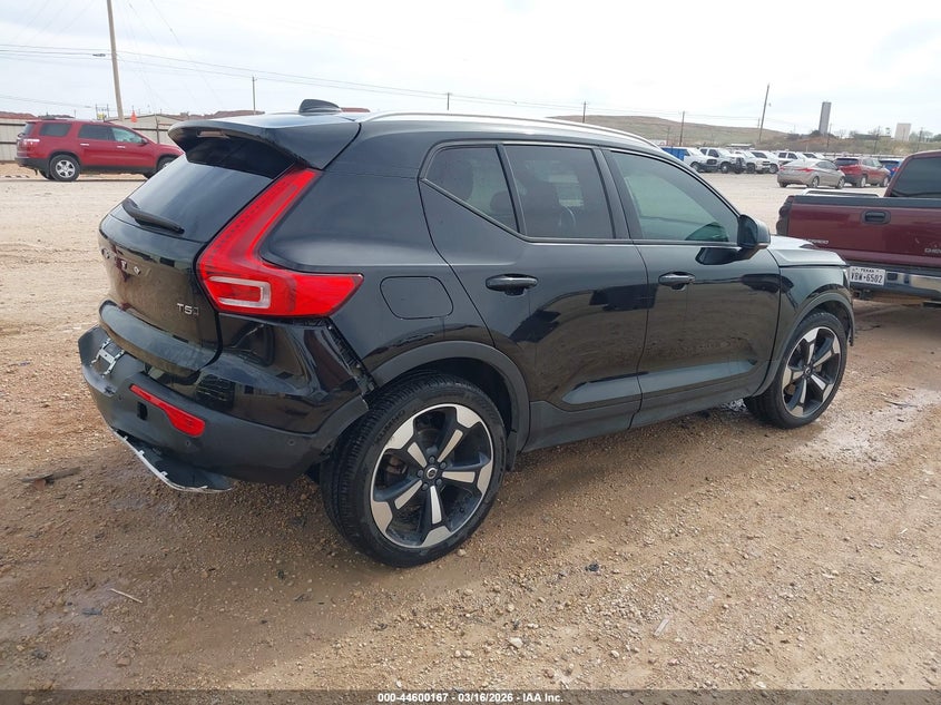 2019 Volvo Xc40 VIN YV4162UK0K2156022 IAAI salvage auction — FRONT END, Original (Texas), sold $3,025 on 2026-08-11 (photo 4)