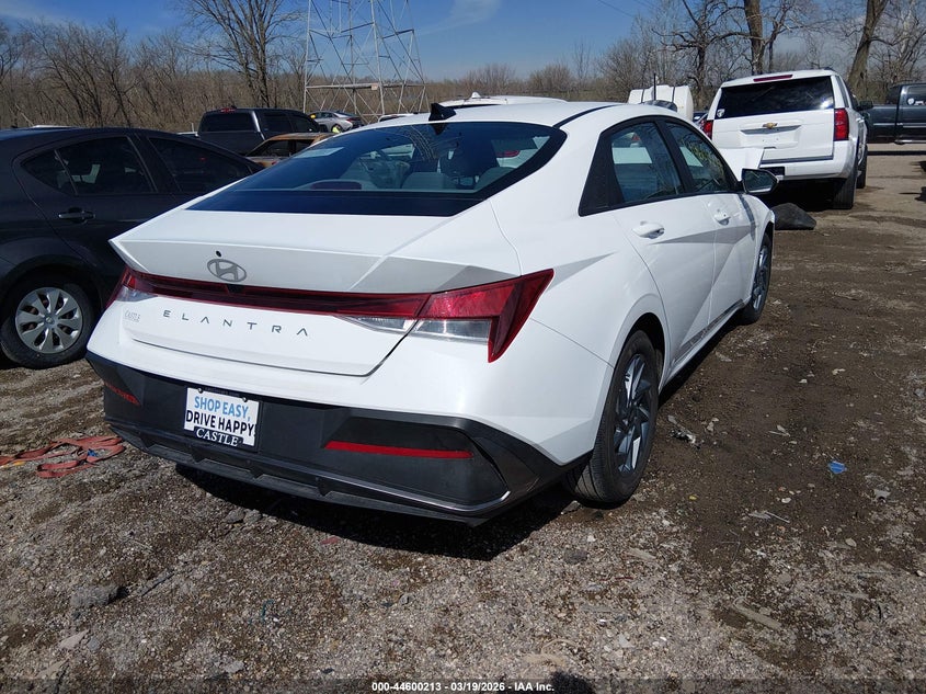 2024 Hyundai Elantra VIN KMHLM4DG2RU843831 IAAI salvage auction — FRONT END, Salvage Title, sold $5,600 on 2026-07-22 (photo 4)