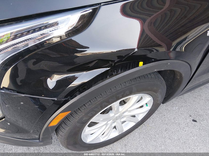 2023 Cadillac Xt4 VIN 1GYAZAR40PF107265 IAAI salvage auction — LEFT FRONT, Salvage Title, sold $8,000 on 2026-07-24 (photo 6)