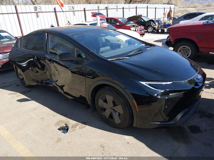 2025 Toyota Prius VIN JTDACAAU2S3063167 — IAAI salvage auction photo