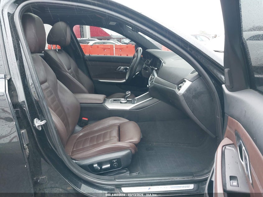 2020 BMW 3er VIN WBA5U7C09LFH59956 IAAI salvage auction — FRONT & REAR, Salvage (Oregon), sold $9,250 on 2026-07-23 (photo 5)