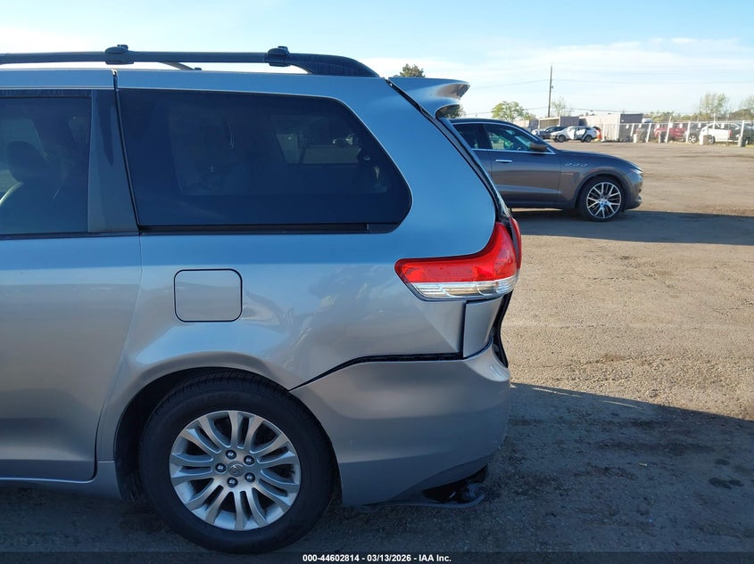 2011 Toyota Sienna VIN 5TDYK3DC3BS108552 IAAI salvage auction — REAR END, Salvage (California), sold $1,650 on 2026-07-29 (photo 6)
