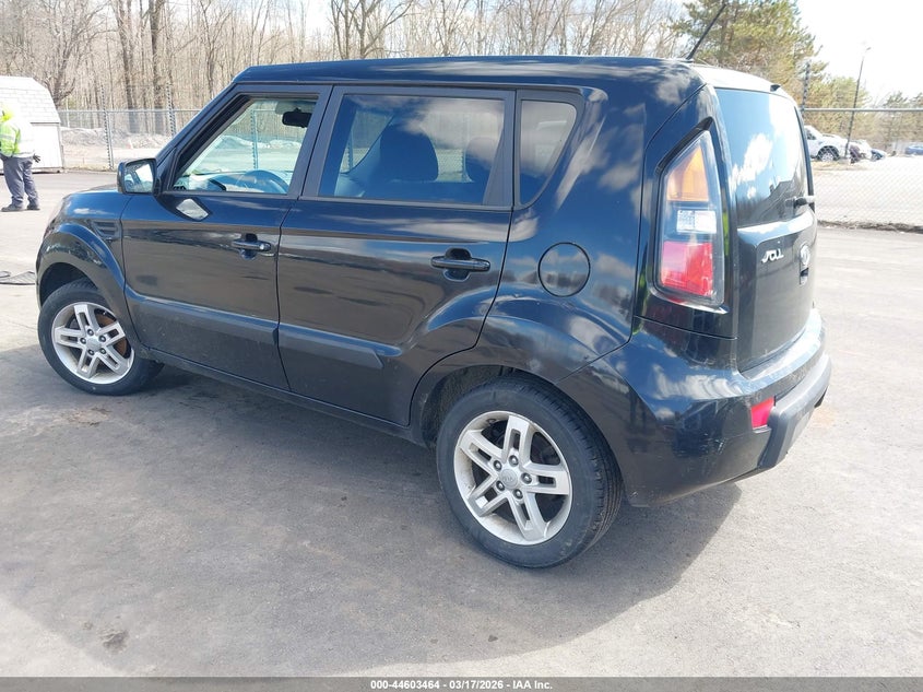 2011 Kia Soul VIN KNDJT2A20B7247875 IAAI salvage auction — RIGHT FRONT, Salvage (Idaho), sold $475 on 2026-07-16 (photo 3)
