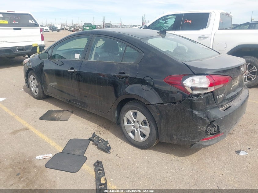 2017 Kia Forte VIN 3KPFK4A78HE043835 IAAI salvage auction — FRONT END, Wait Title, sold $1,050 on 2026-08-30 (photo 3)