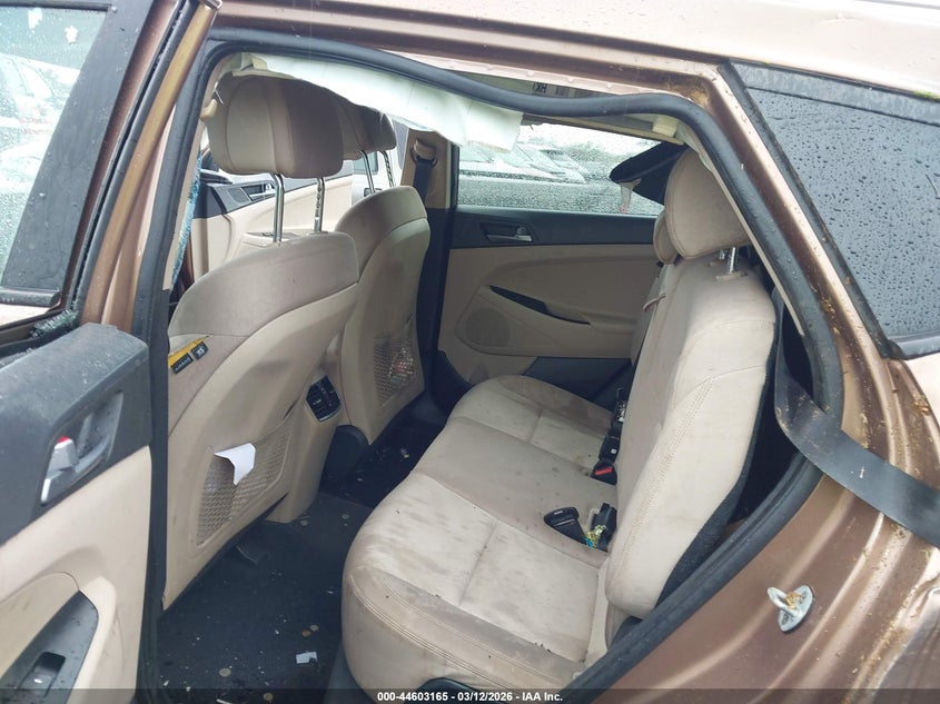 2017 Hyundai Tucson VIN KM8J33A27HU374666 IAAI salvage auction — ALL OVER, Salvage (Hawaii), sold $125 on 2026-07-21 (photo 8)