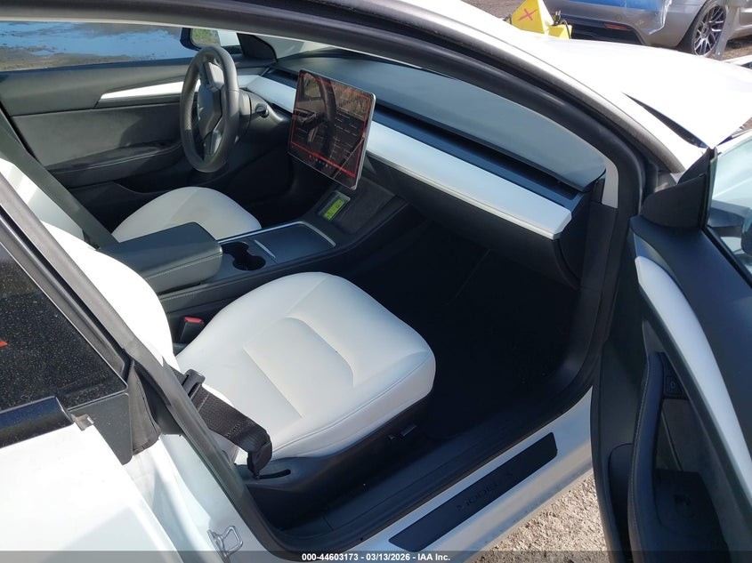 2022 Tesla Model 3 VIN 5YJ3E1EA7NF243898 IAAI salvage auction — FRONT END, Salvage Title, sold $12,000 on 2026-07-15 (photo 5)