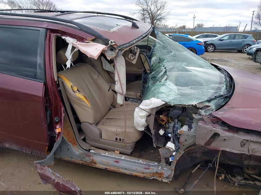 2005 Nissan Murano VIN JN8AZ08W35W410920 IAAI salvage auction — ROLLOVER, Salvage (Illinois), sold $250 on 2026-07-07 (photo 6)
