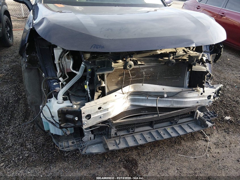 2019 Toyota Rav 4 VIN JTMY1RFV5KD502280 IAAI salvage auction — FRONT END, Clear (Oklahoma), sold $11,000 on 2026-07-07 (photo 6)
