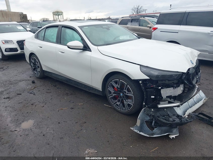 2026 BMW I5 VIN WBY33HG06TCW28364 IAAI salvage auction — FRONT END, Salvage Title, sold $12,800 on 2026-07-30 (photo 1)