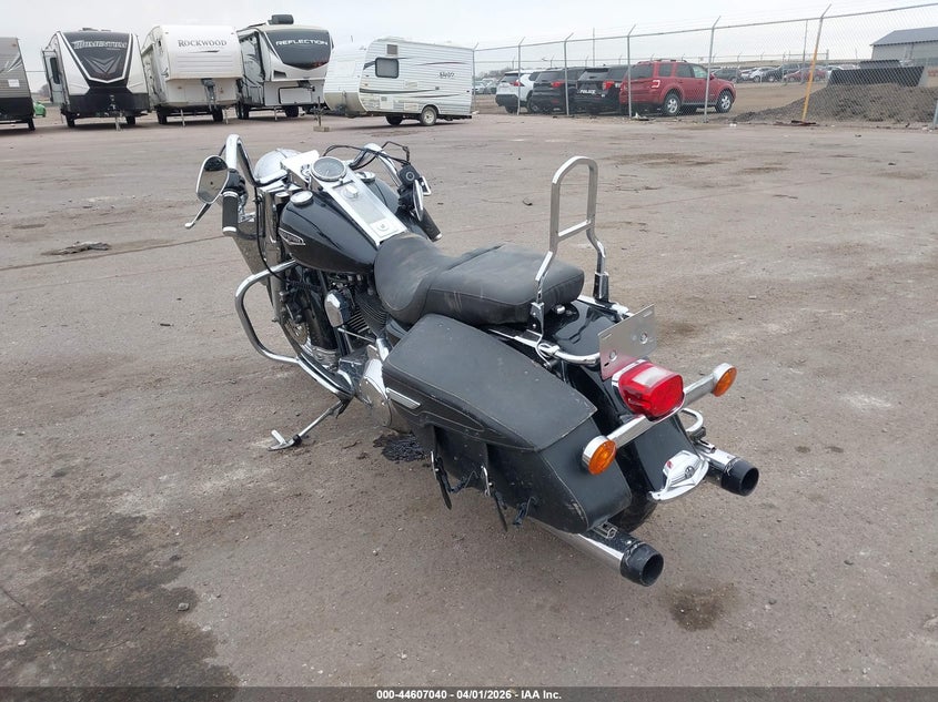 2001 Harley-davidson Road king VIN 1HD1FRW151Y650502 IAAI salvage auction — ROLLOVER, Regular (South Dakota), sold $575 on 2026-07-07 (photo 3)