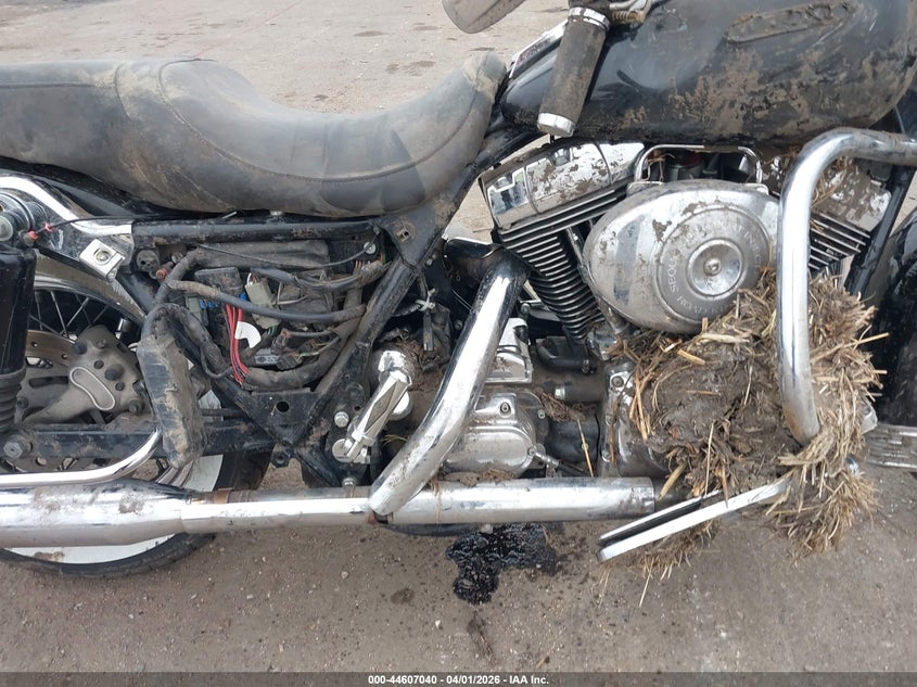 2001 Harley-davidson Road king VIN 1HD1FRW151Y650502 IAAI salvage auction — ROLLOVER, Regular (South Dakota), sold $575 on 2026-07-07 (photo 8)