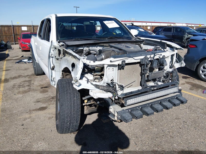 2017 Toyota Tacoma VIN 5TFDZ5BN9HX017136 IAAI salvage auction — FRONT END, Salvage (Colorado), sold $8,500 on 2026-07-28 (photo 1)
