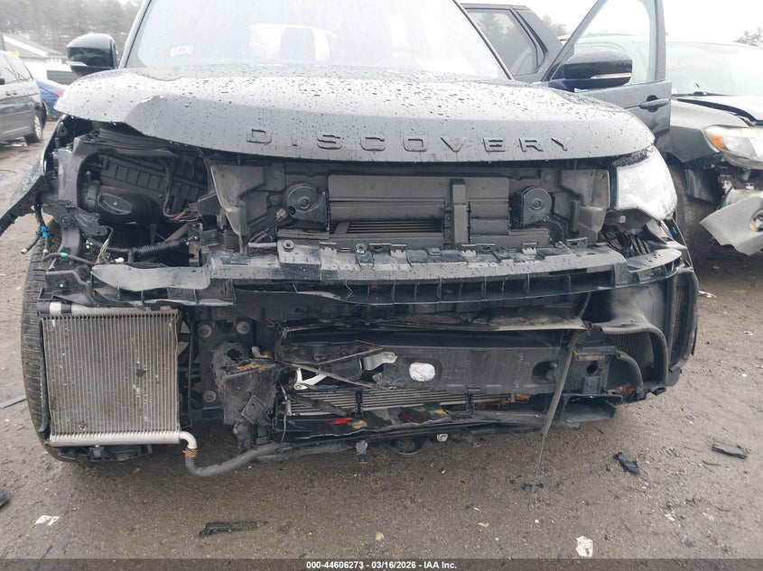 2020 Land rover Discovery VIN SALRR2RV9L2430604 IAAI salvage auction — FRONT END, Salvage (Massachusetts), sold $6,000 on 2026-07-10 (photo 6)