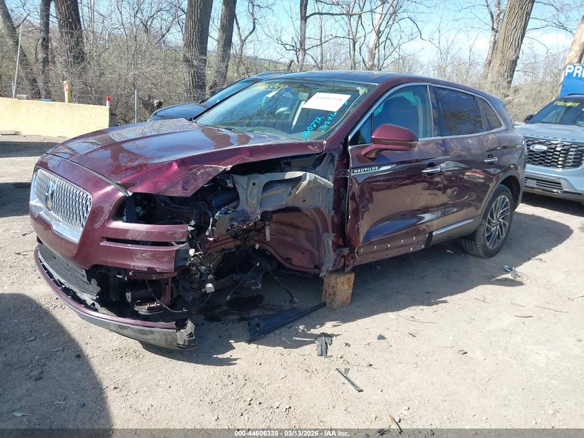 2020 Lincoln Nautilus VIN 2LMPJ6K91LBL34535 IAAI salvage auction — LEFT FRONT, Salvage Title, sold $25 on 2026-07-09 (photo 2)