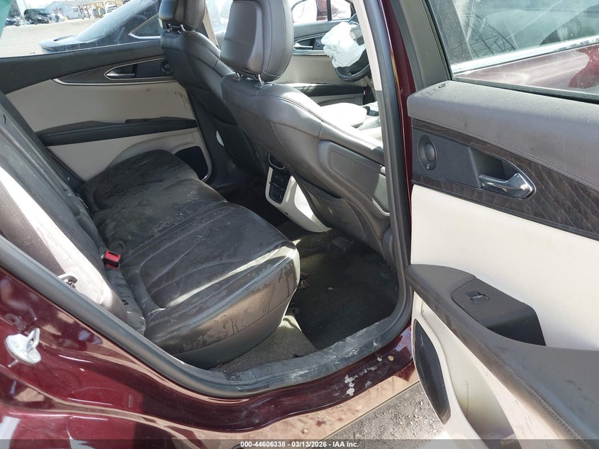 2020 Lincoln Nautilus VIN 2LMPJ6K91LBL34535 IAAI salvage auction — LEFT FRONT, Salvage Title, sold $25 on 2026-07-09 (photo 8)