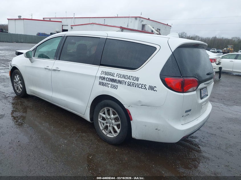 2020 Chrysler Pacifica VIN 2C4RC1FG8LR266899 IAAI salvage auction — FRONT END, Salvage Title, sold $2,200 on 2026-08-28 (photo 3)