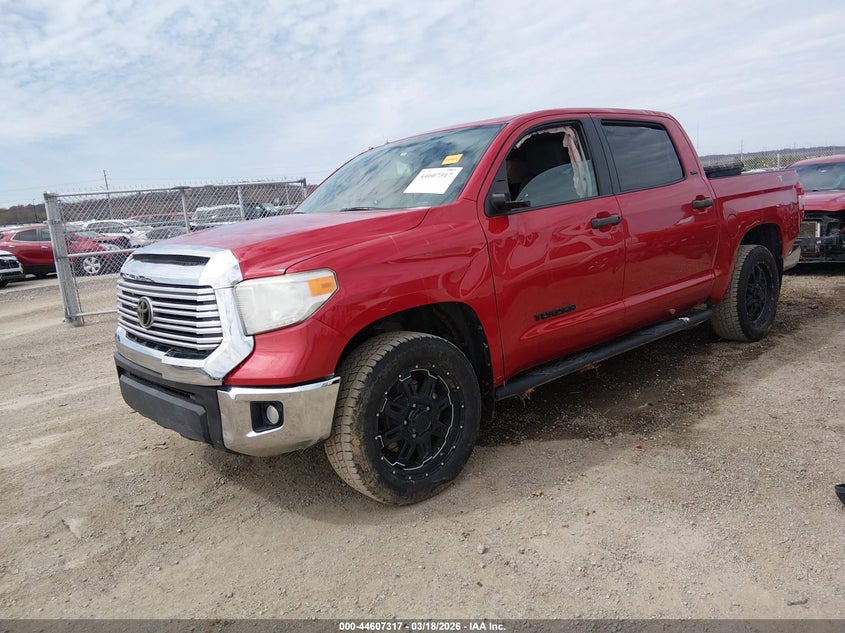 2017 Toyota Tundra VIN 5TFEM5F18HX110725 IAAI salvage auction — ROLLOVER, Clear (Oklahoma), sold $5,525 on 2026-07-14 (photo 2)