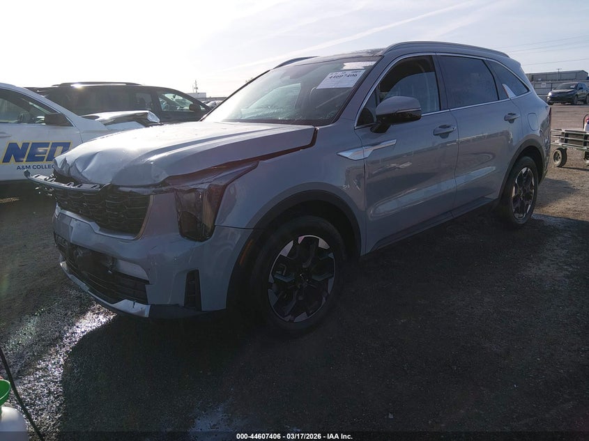 2025 Kia Sorento VIN 5XYRL4JC3SG320117 IAAI salvage auction — FRONT END, Clear (Oklahoma), sold $10,900 on 2026-08-03 (photo 2)