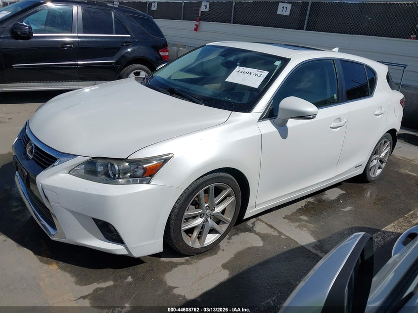 2017 Lexus Ct VIN JTHKD5BH1H2288039 IAAI salvage auction — REAR END, Salvage Title, sold $4,250 on 2026-07-22 (photo 2)