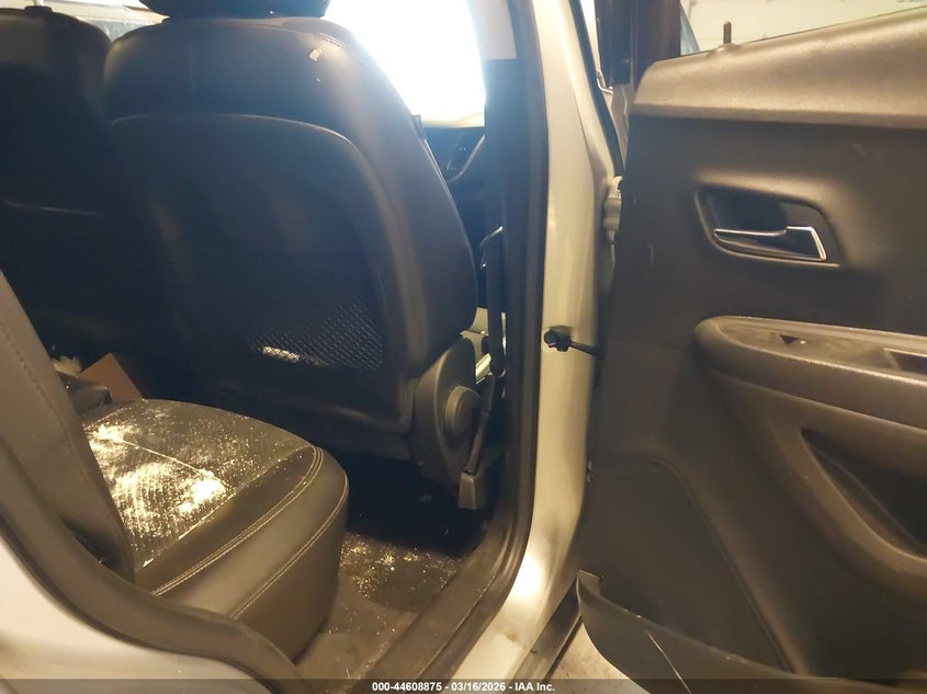 2019 Chevrolet Trax VIN KL7CJLSB6KB818976 IAAI salvage auction — FRONT END, Salvage Title, sold $775 on 2026-07-07 (photo 8)