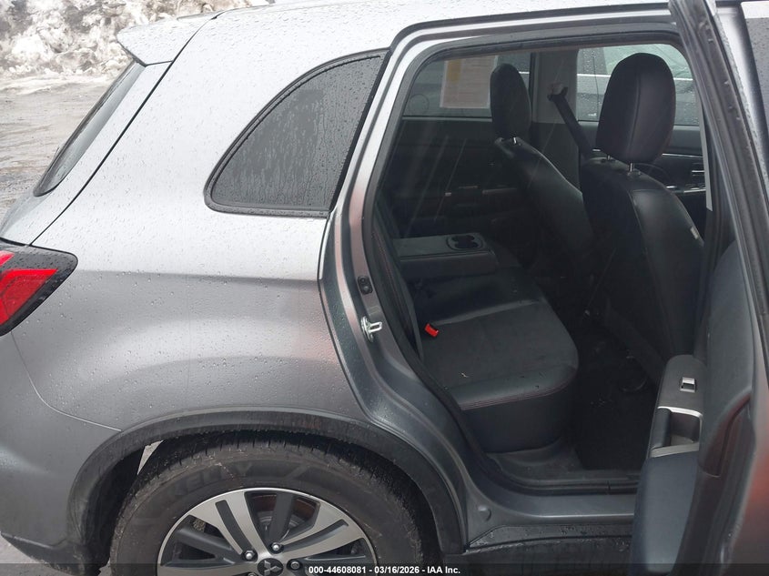 2022 Mitsubishi Outlander VIN JA4ARUAU2NU010011 IAAI salvage auction — TRANSMISSION, Salvage Title, sold $6,500 on 2026-07-15 (photo 8)