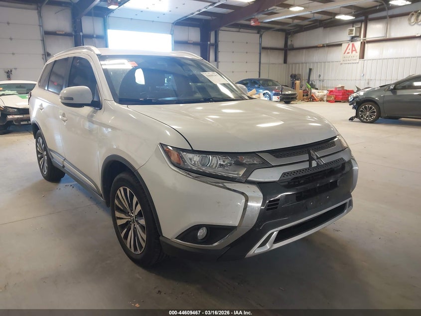 2020 Mitsubishi Outlander VIN JA4AZ3A38LZ025467 IAAI salvage auction — REAR END, Clear (Oklahoma), sold $5,300 on 2026-07-07 (photo 1)