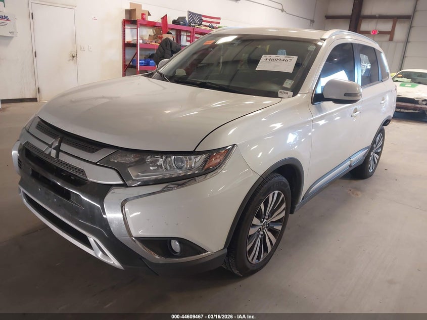 2020 Mitsubishi Outlander VIN JA4AZ3A38LZ025467 IAAI salvage auction — REAR END, Clear (Oklahoma), sold $5,300 on 2026-07-07 (photo 2)