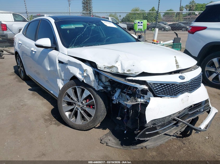 2016 Kia Optima VIN 5XXGW4L25GG011540 IAAI salvage auction — FRONT END, Salvage Title, sold $725 on 2026-07-28 (photo 1)