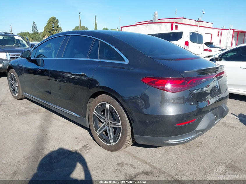 2023 Mercedes-benz Eqe VIN W1KEG1CB6PF015653 IAAI salvage auction — UNDERCARRIAGE, Salvage (California), sold $17,750 on 2026-07-09 (photo 3)