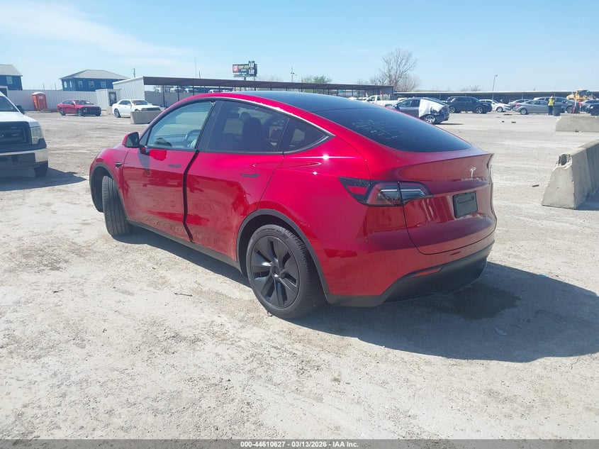 2025 Tesla Model y VIN 7SAYGDED4SA357963 IAAI salvage auction — FRONT END, Salvage Title, sold $16,250 on 2026-07-16 (photo 3)