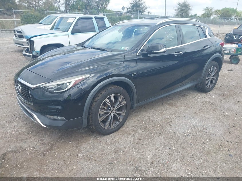 2017 Infiniti Qx30 VIN SJKCH5CR8HA034381 IAAI salvage auction — RIGHT FRONT, Salvage Title, sold $3,200 on 2026-07-09 (photo 2)