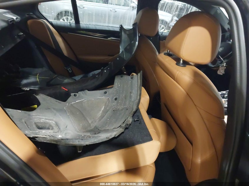 2019 BMW 5er VIN WBAJA7C55KWW23354 IAAI salvage auction — FRONT END, Salvage Title, sold $7,575 on 2026-07-15 (photo 8)
