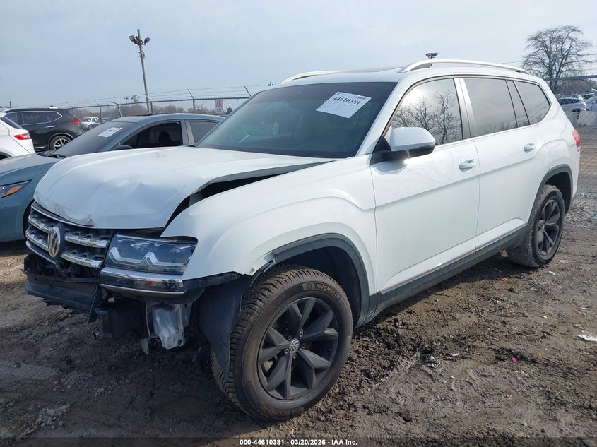 2018 Volkswagen Atlas VIN 1V2ER2CAXJC576091 IAAI salvage auction — FRONT END, Salvage Title, sold $3,000 on 2026-07-28 (photo 2)