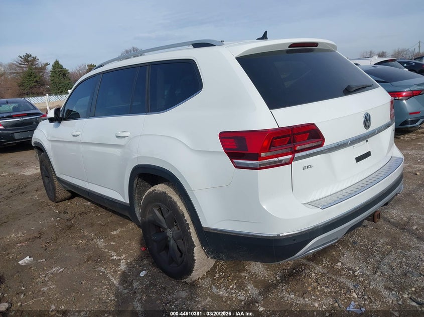 2018 Volkswagen Atlas VIN 1V2ER2CAXJC576091 IAAI salvage auction — FRONT END, Salvage Title, sold $3,000 on 2026-07-28 (photo 3)